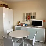 - Centre Ville, Proche Et Casino, Parking Securise, Balcon Et Equipements Complets - Fr-1-319-495 Apartment *