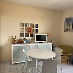 - Centre Ville, Proche Et Casino, Parking Securise, Balcon Et Equipements Complets - Fr-1-319-495 *