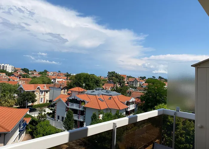 - Centre Ville, Proche Et Casino, Parking Securise, Balcon Et Equipements Complets - Fr-1-319-495 Arcachon