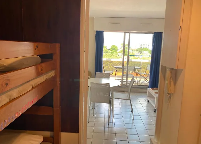 アパート - Centre Ville, Proche Et Casino, Parking Securise, Balcon Et Equipements Complets - Fr-1-319-495